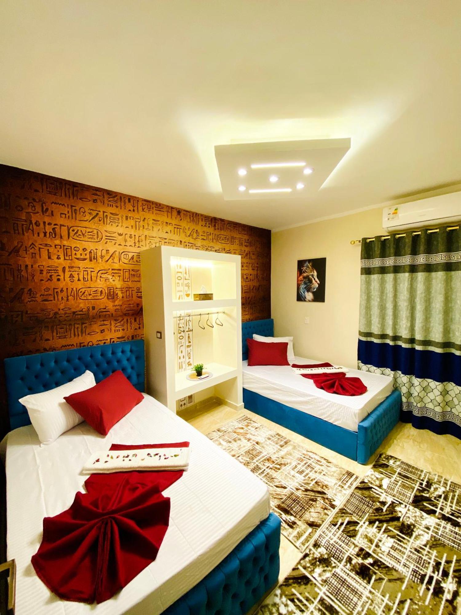 Horus Pyramids View Apartment ไคโร ภายนอก รูปภาพ