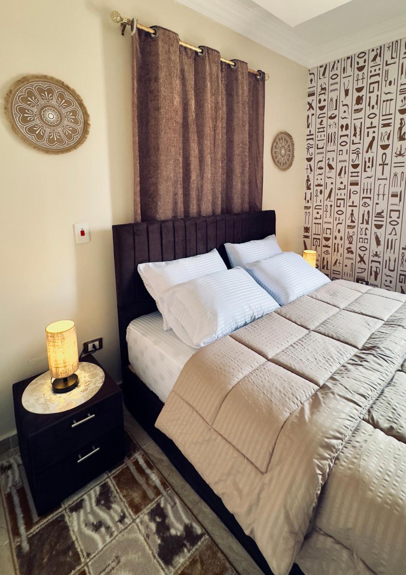 Horus Pyramids View Apartment ไคโร ภายนอก รูปภาพ